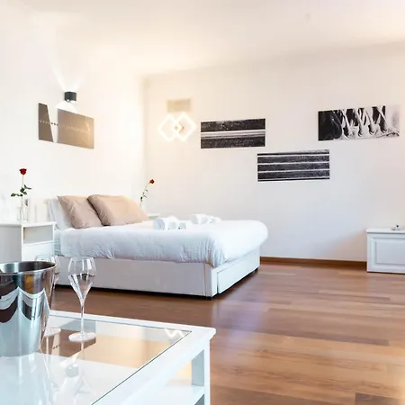 Suite Del Buonconsiglio Trento Esterno foto
